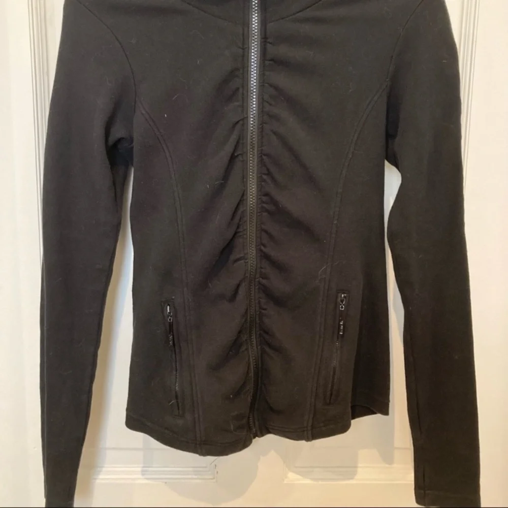 Bench Jacket - Picture 3 of 5